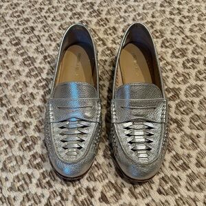 EUC Veronica Beard silver woven loafers